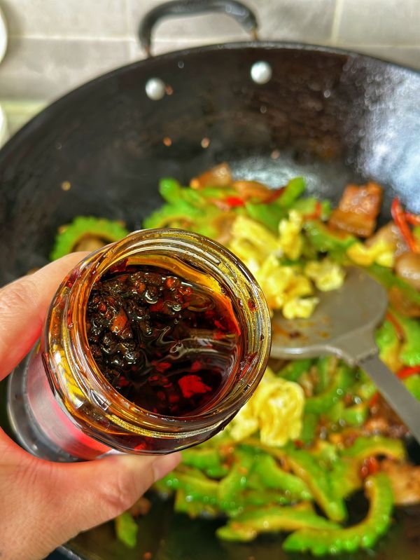 五花肉豆豉炒苦瓜