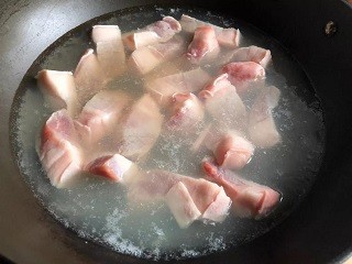 赤酱红烧肉怎么做?