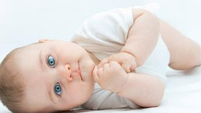 夏季婴儿剃光头有害怎么办