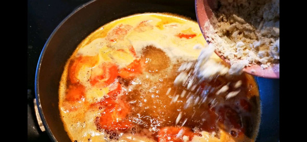 西红柿鸡蛋疙瘩汤