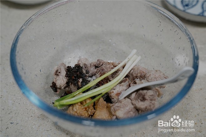 香菇菜蒸排骨