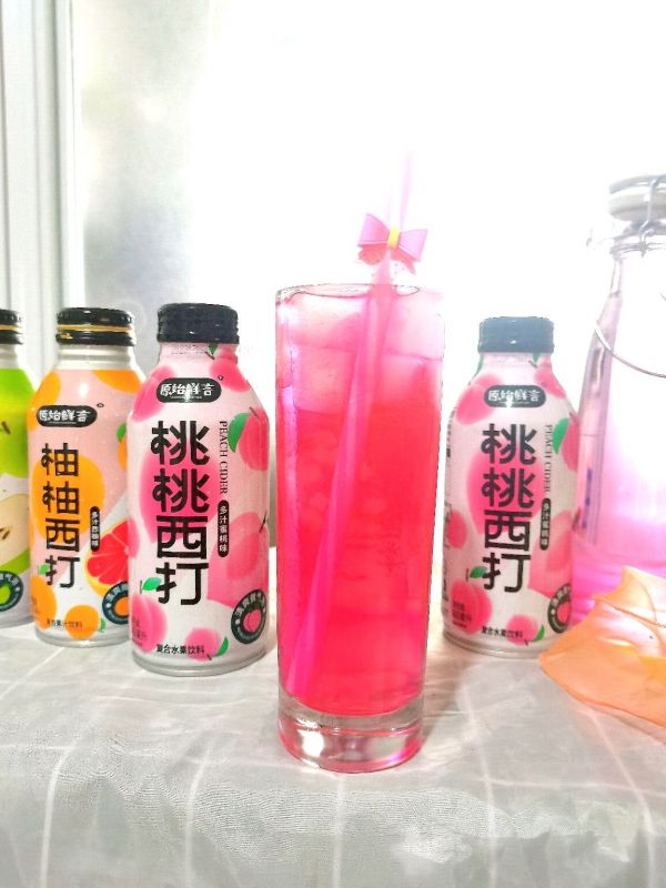 桃桃西打果冻冷饮