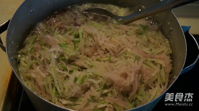 猪肉萝卜丝包子