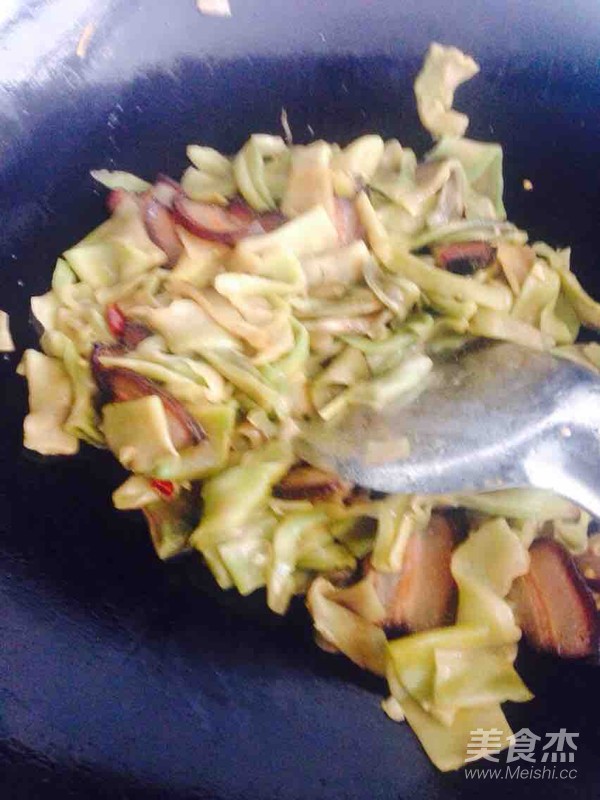 腊肉炒干莴笋