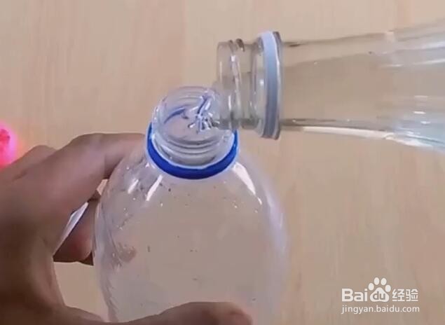 不用嘴怎么把气球吹大