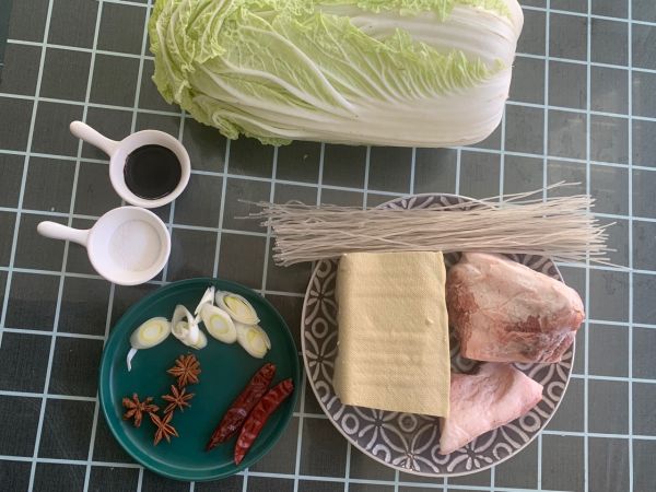 冬季里北方人最爱的白菜豆腐粉条