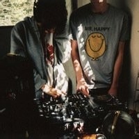 自己喜欢的人要你叫他哥，绝对要说：“不”！