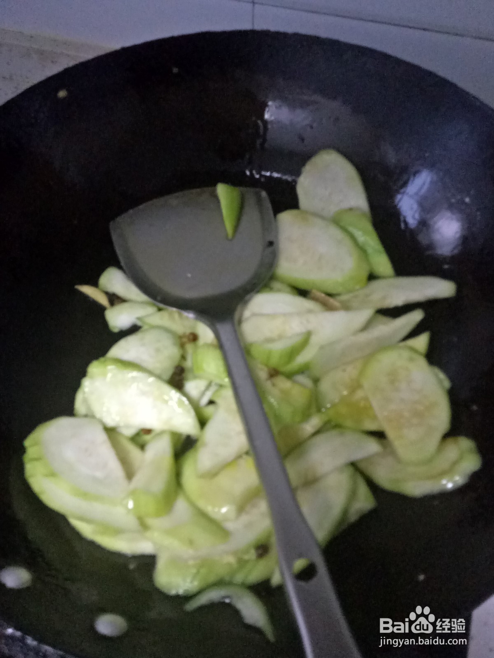 简单的丝瓜炒鸡蛋