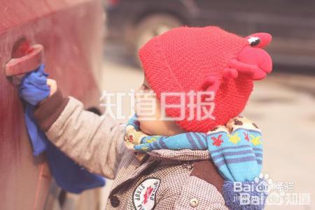 如何正确擦拭车面的灰尘