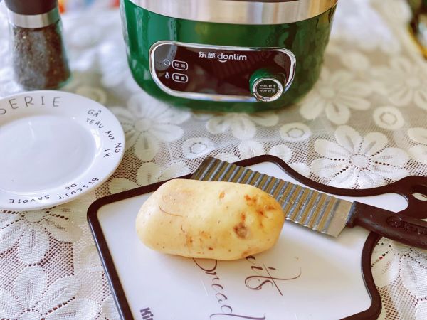 健康无油酥脆薯条在家就能做