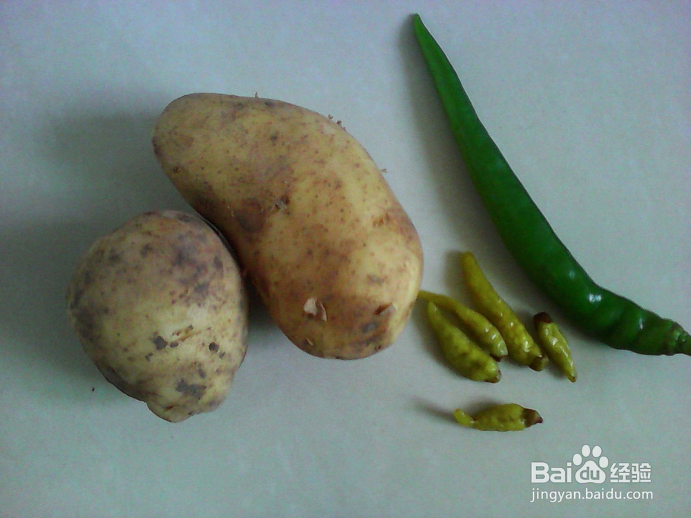 鲜脆泡椒土豆丝