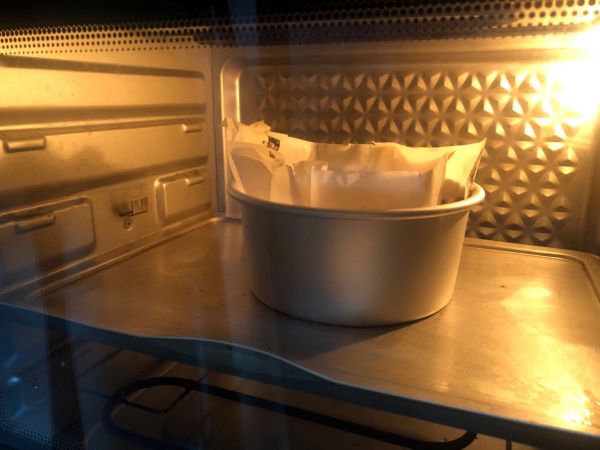 巧克力巴斯克蛋糕