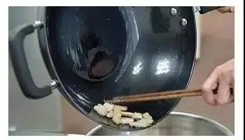 velosan的炒锅怎么开锅