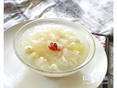 摆脱痘痘的烦恼