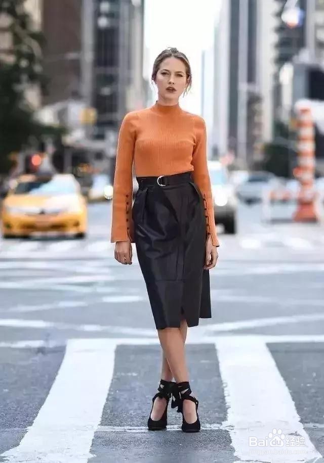 毛衣搭裙子，能配起来都会很显美