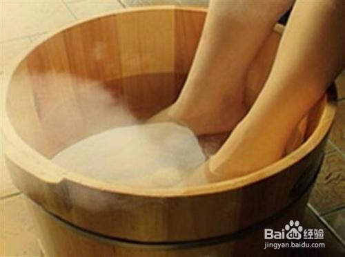 怎样用的茶叶泡脚才健康