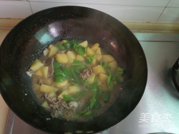 土豆牛肉的做法