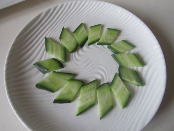 蒜片培根花菜卷