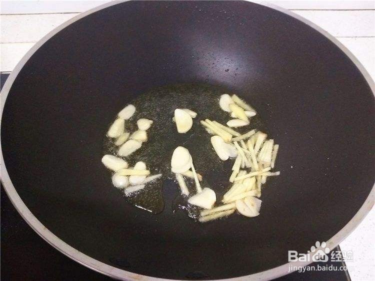 可降压汤羹之黄豆排骨汤