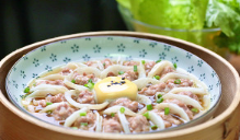 荤素搭配，莲藕蒸肉