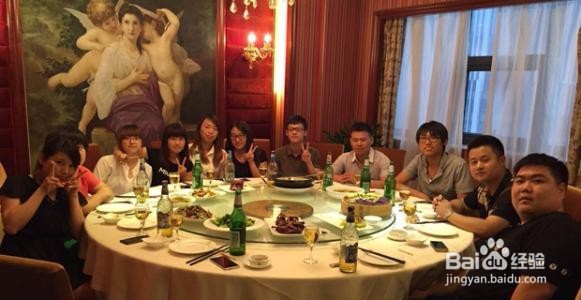 朋友聚会可以选择玩些什么？