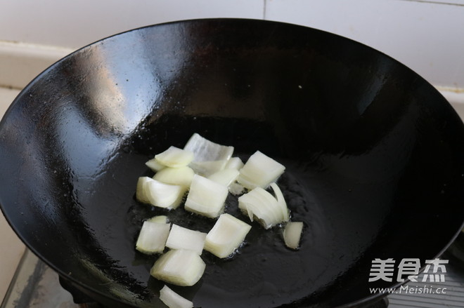 炝炒丝瓜瓤的做法