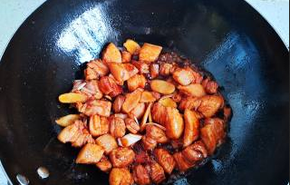 蜜汁红烧肉怎么做