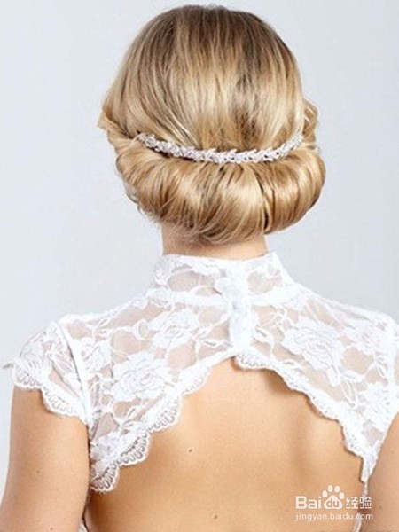 学学欧美新娘发饰造型 提升高贵优雅气质