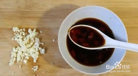 黑木耳拌黄瓜的做法