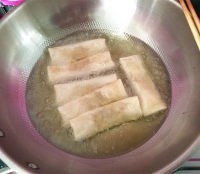 韭菜猪肉卷的做法教程