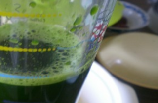 芹菜汁蛋糕卷怎么做？