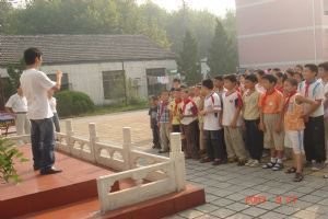 如何管理调皮学生