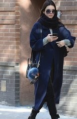 冬天气质大衣,这样搭围巾才流行!