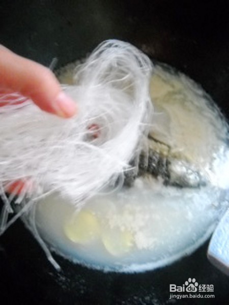 山药鲫鱼粉丝的制作方法