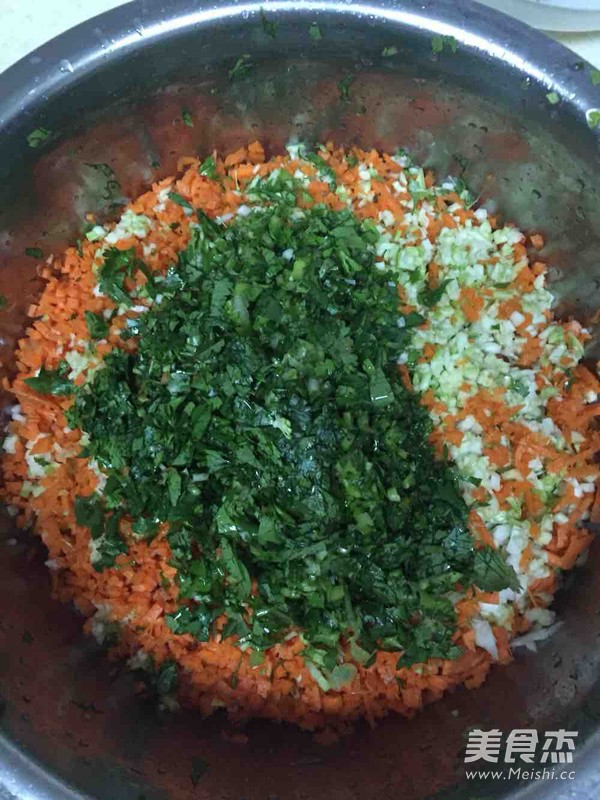 猪肉饺子的做法