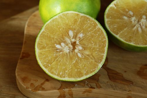 葡萄柚苦的是什么原因