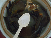 冬季多补汤水---海鲜排骨汤