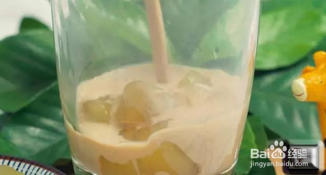 奶茶原来是这样做的,真简单!