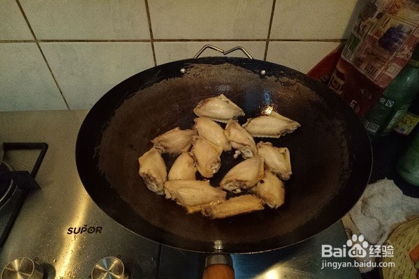 如何做下饭菜--酱香鸡翅
