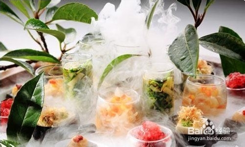 烟雾缭绕里的清凉美食