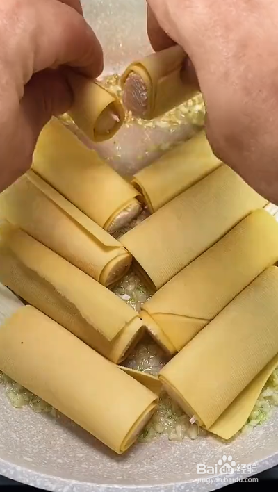 豆皮金针菇的做法