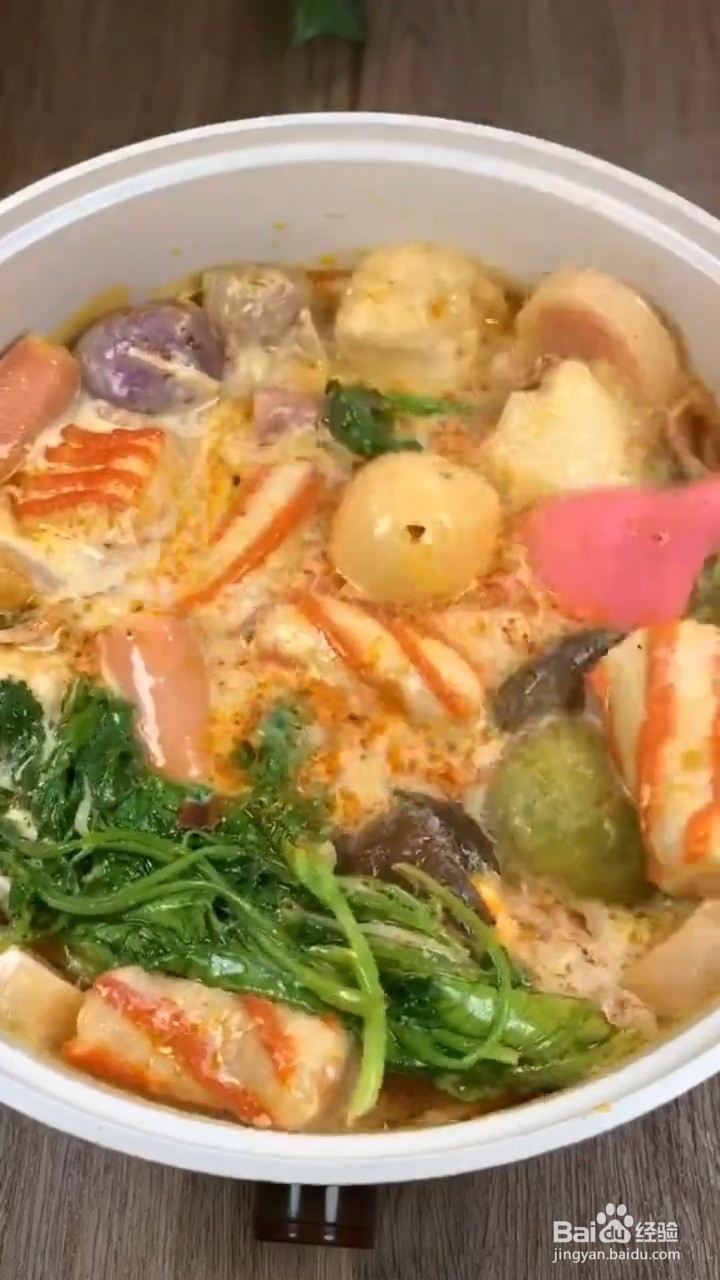 如何制作网红牛奶麻辣烫