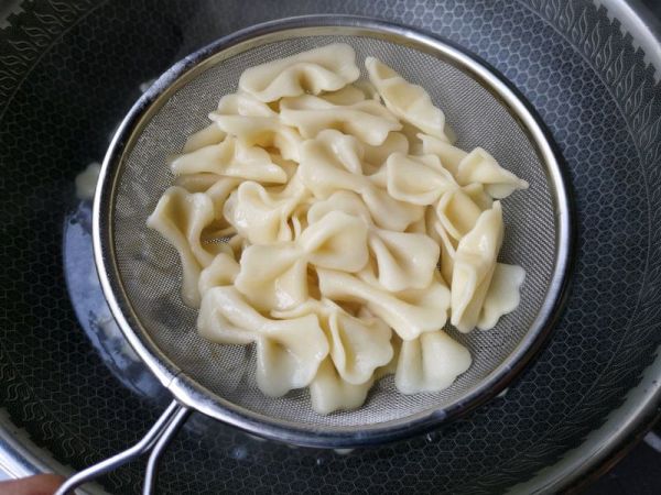 番茄鸡蛋蝴蝶面