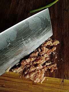 橄榄肉末煸苦瓜的做法