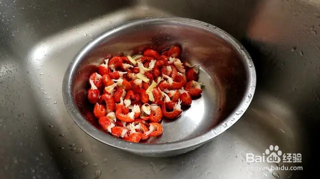 虾尾怎么做好吃又简单还不辣