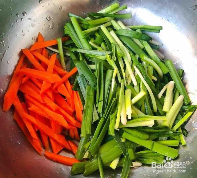 韭菜胡萝卜炒鱿鱼怎么做好吃