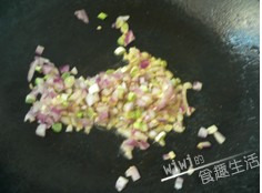 酸辣鱿鱼的做法