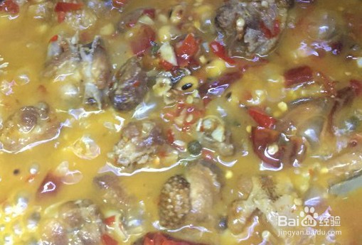 黄豆焖鸭肉的做法