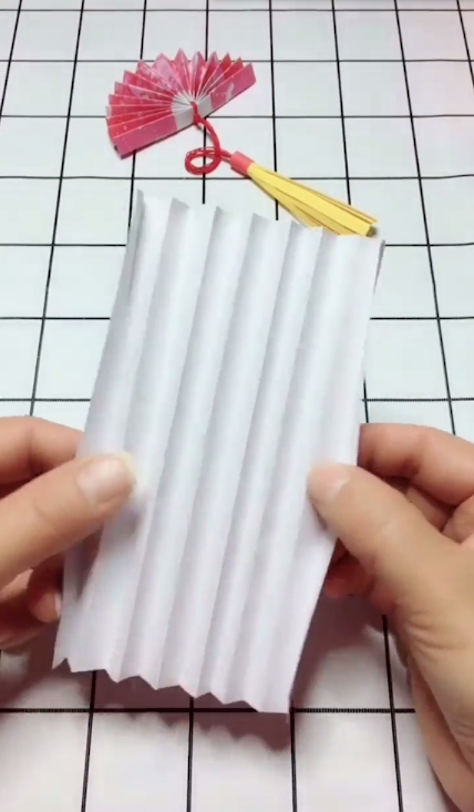 儿童手工小香扇怎么制作？