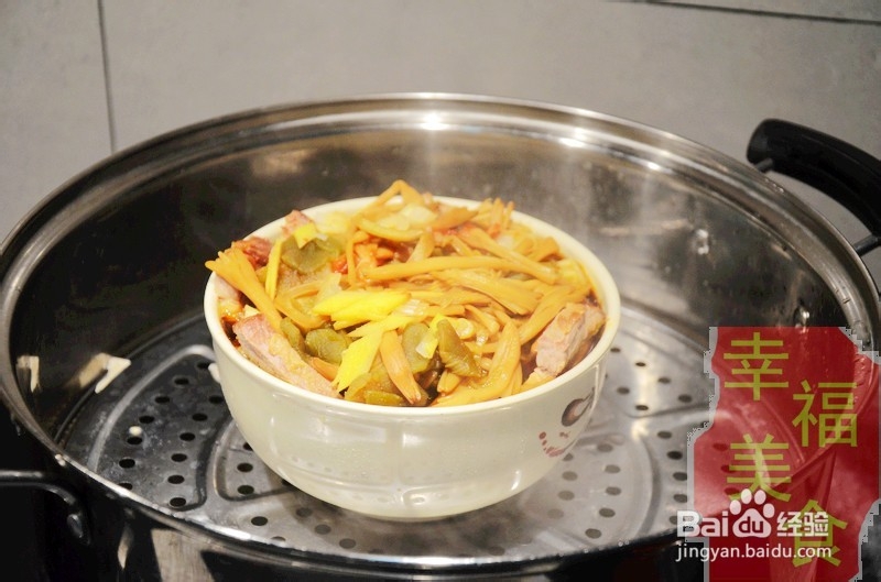 教您怎么样去做金针笋干扣肉